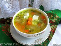 Картофельный суп с курицей, сыром и кукурузной крупой в мультиварке